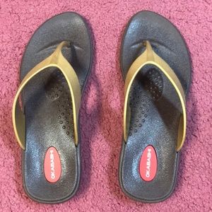 OKABASHI Sandals